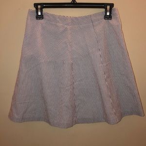 Loft sear sucker blue and white skirt